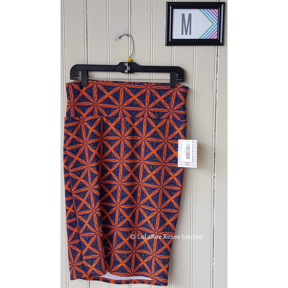 BNWT Lularoe Cassie Pencil Skirt